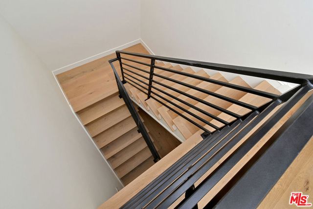 25605 Melbourne Court, Calabasas, CA 91302