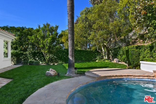 25605 Melbourne Court, Calabasas, CA 91302