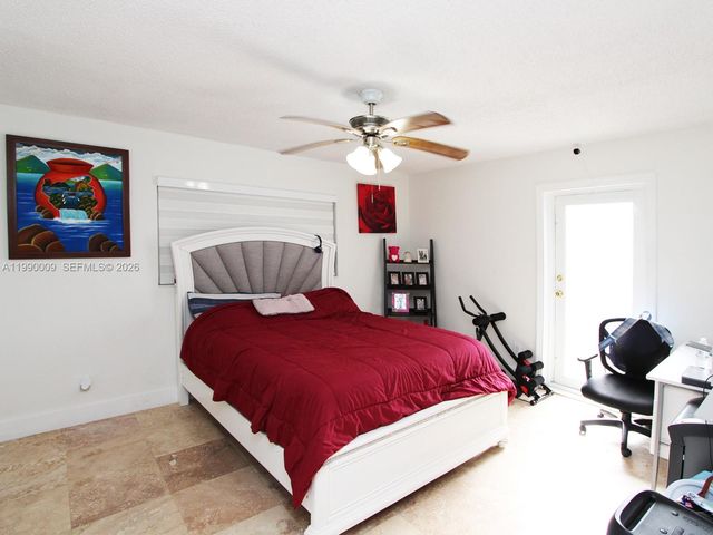 10760 SW 28th St, Miami, FL 33165