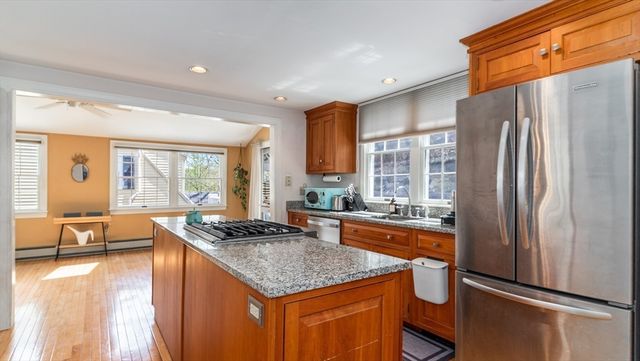 51 Lynn Fells Pkwy, Melrose, MA 02176