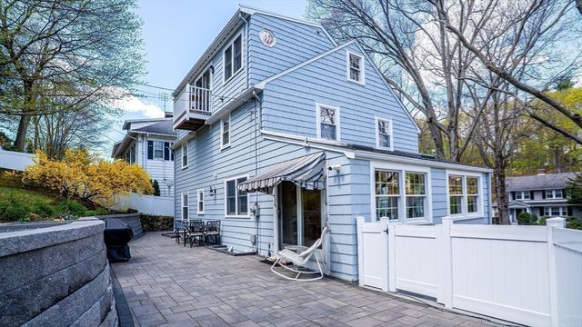 51 Lynn Fells Pkwy, Melrose, MA 02176