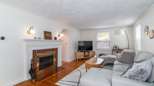 51 Lynn Fells Pkwy, Melrose, MA 02176