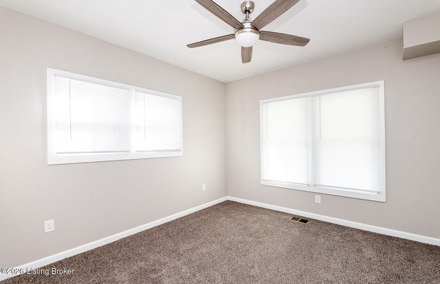 110 N Longworth Ave, Louisville, KY 40212