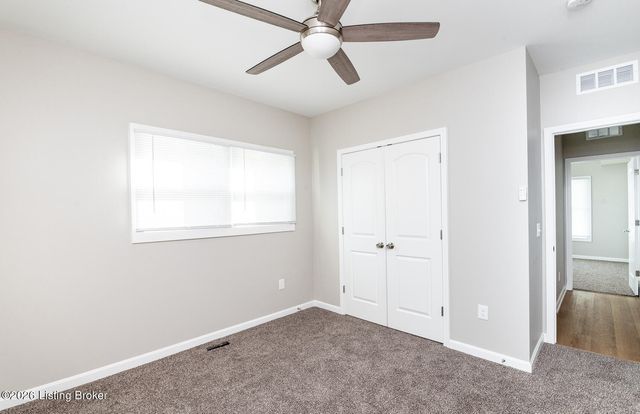 110 N Longworth Ave, Louisville, KY 40212