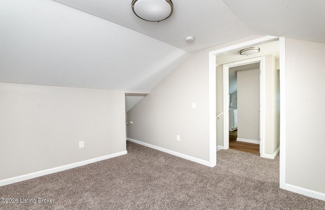 110 N Longworth Ave, Louisville, KY 40212