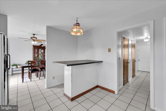 2147 SHERI LN, Mount Joy, PA 17552