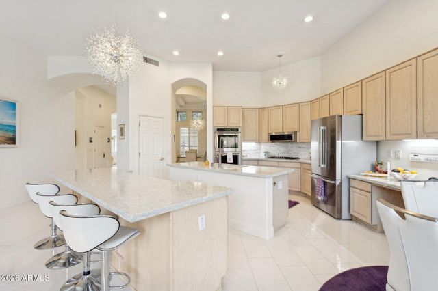 6020 E HARTFORD Avenue, Scottsdale, AZ 85254