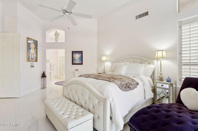 6020 E HARTFORD Avenue, Scottsdale, AZ 85254