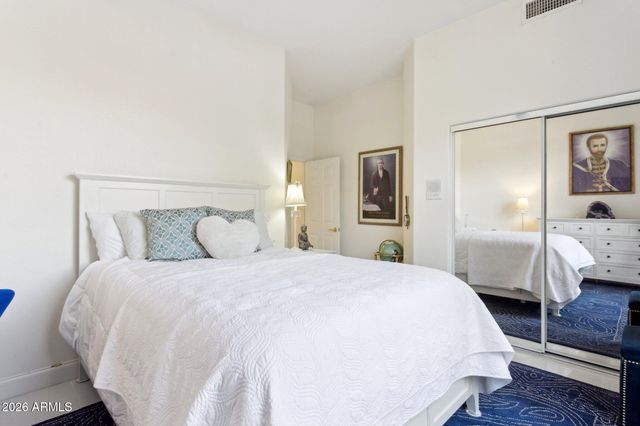 6020 E HARTFORD Avenue, Scottsdale, AZ 85254