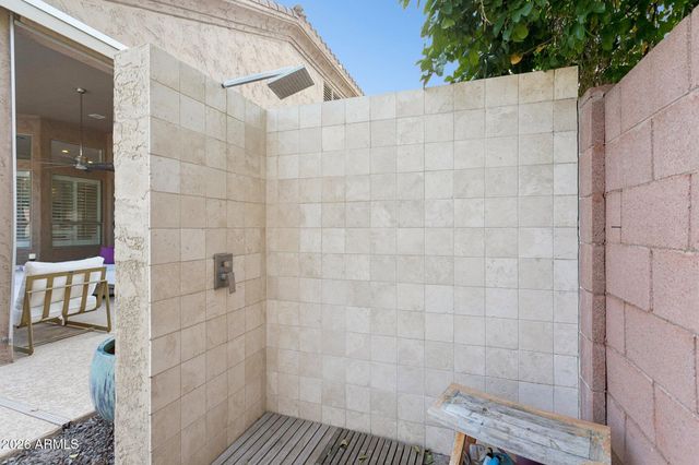 6020 E HARTFORD Avenue, Scottsdale, AZ 85254