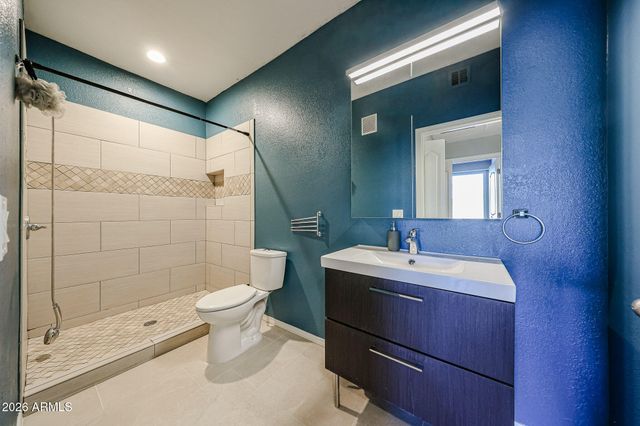 2929 W YORKSHIRE Drive 1128, Phoenix, AZ 85027