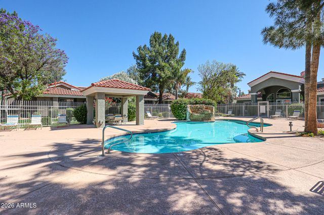 2929 W YORKSHIRE Drive 1128, Phoenix, AZ 85027