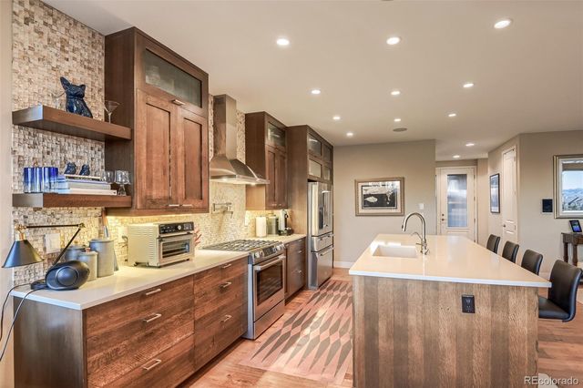 6959 S Buchanan Street, Aurora, CO 80016