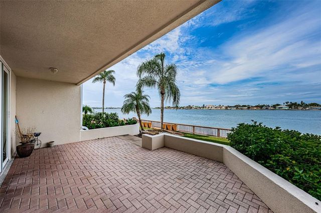 6083 BAHIA DEL MAR CIRCLE 158, St Petersburg, FL 33715