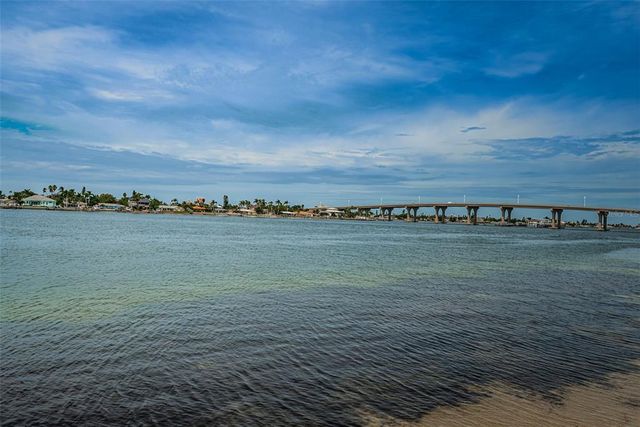 6083 BAHIA DEL MAR CIRCLE 158, St Petersburg, FL 33715