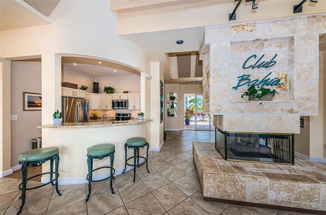 6083 BAHIA DEL MAR CIRCLE 158, St Petersburg, FL 33715