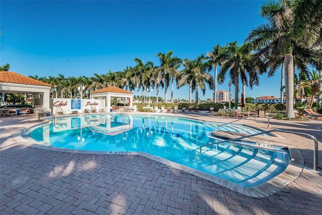 6083 BAHIA DEL MAR CIRCLE 158, St Petersburg, FL 33715