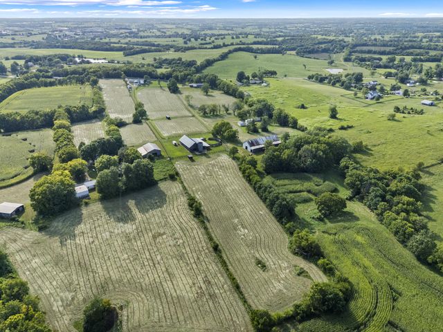 2509 Mount Sterling Road, Winchester, KY 40391