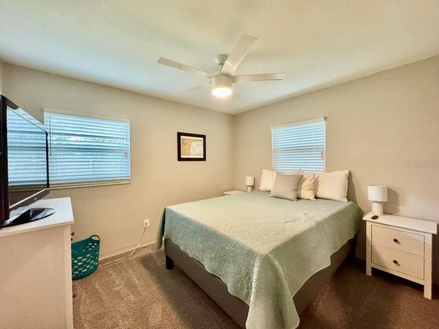 3957 WAHOO DRIVE SE, St Petersburg, FL 33705