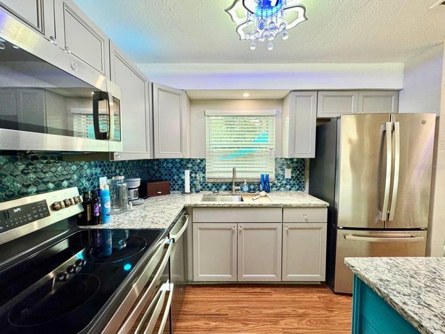 3957 WAHOO DRIVE SE, St Petersburg, FL 33705