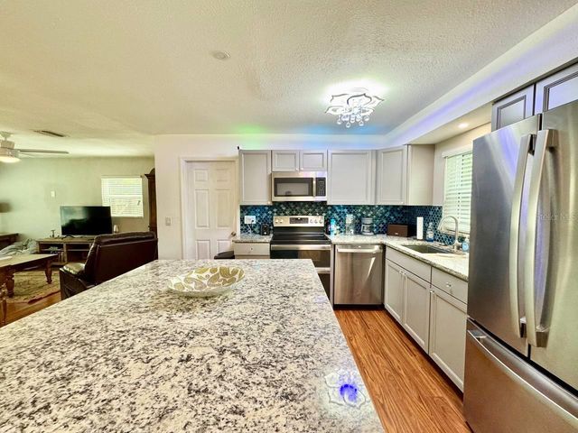 3957 WAHOO DRIVE SE, St Petersburg, FL 33705