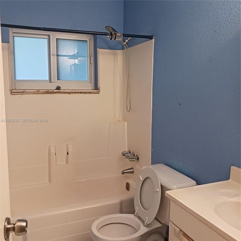 1480 NW 20th Ct, Fort Lauderdale, FL 33311