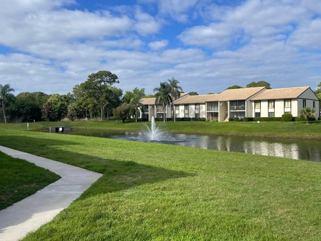 2703 SW Matheson Avenue, Palm City, FL 34990