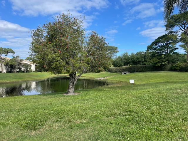 2703 SW Matheson Avenue, Palm City, FL 34990