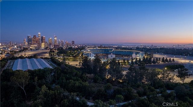706 Amador, Los Angeles, CA 90012