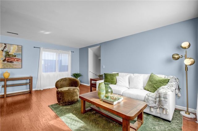 706 Amador, Los Angeles, CA 90012
