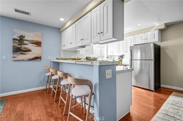 706 Amador, Los Angeles, CA 90012