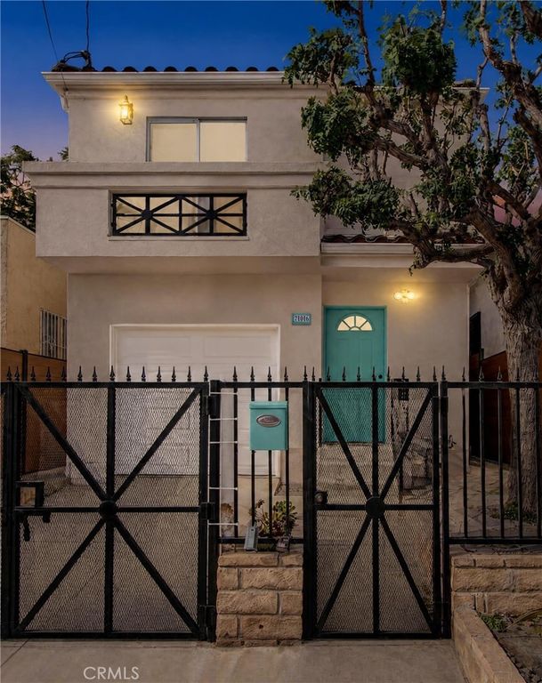 706 Amador, Los Angeles, CA 90012