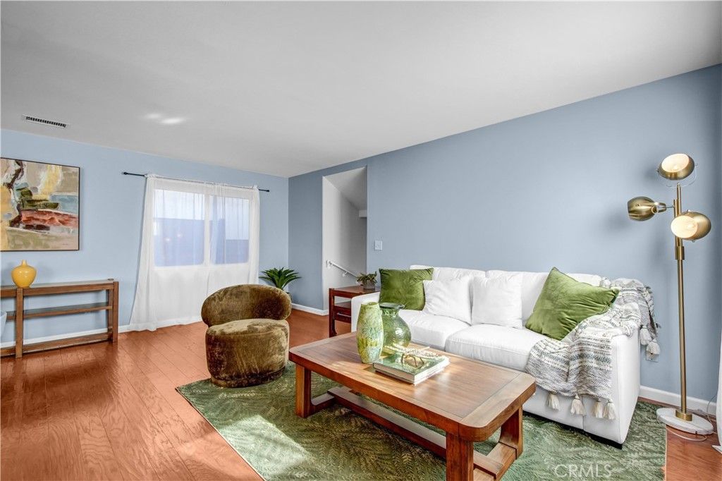 706 Amador, Los Angeles, CA 90012 — photo 4