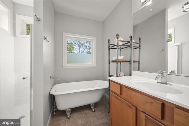 3320 ARUNDEL ON THE BAY RD, Annapolis, MD 21403