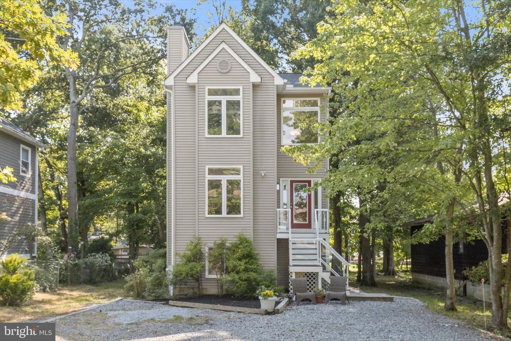 3320 ARUNDEL ON THE BAY RD, Annapolis, MD 21403