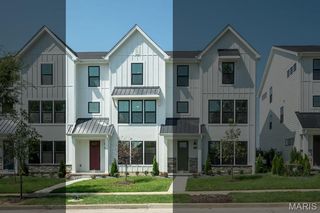 16534 Yellowwood Drive 48-302, Chesterfield, MO 63017