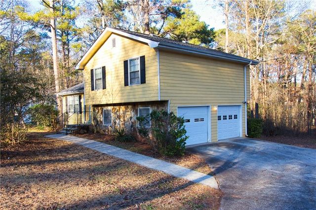 4656 Bristol Drive, Conyers, GA 30094
