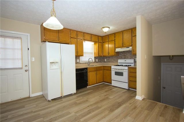 4656 Bristol Drive, Conyers, GA 30094