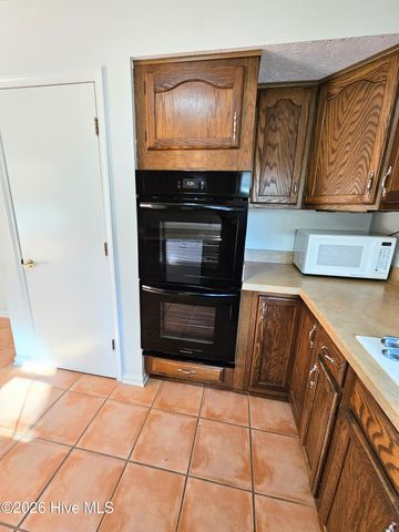 22 Calabash Drive, Calabash, NC 28467