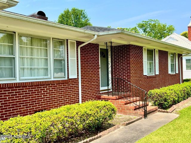 506 S Haughton Street, Williamston, NC 27892