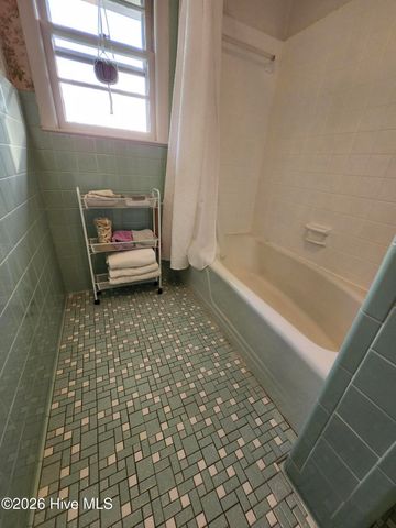 506 S Haughton Street, Williamston, NC 27892