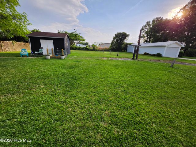 506 S Haughton Street, Williamston, NC 27892