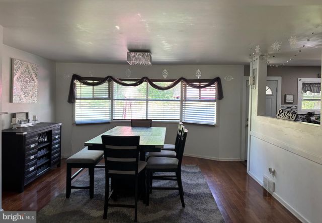 1105 ROCK CREEK DR, Wyncote, PA 19095