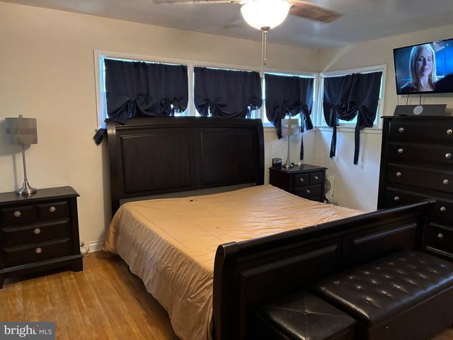 1105 ROCK CREEK DR, Wyncote, PA 19095