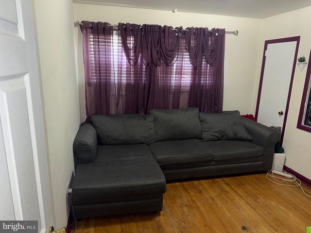 1105 ROCK CREEK DR, Wyncote, PA 19095