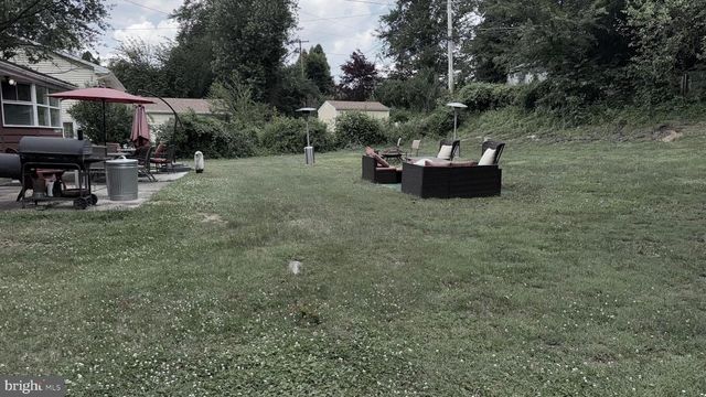1105 ROCK CREEK DR, Wyncote, PA 19095