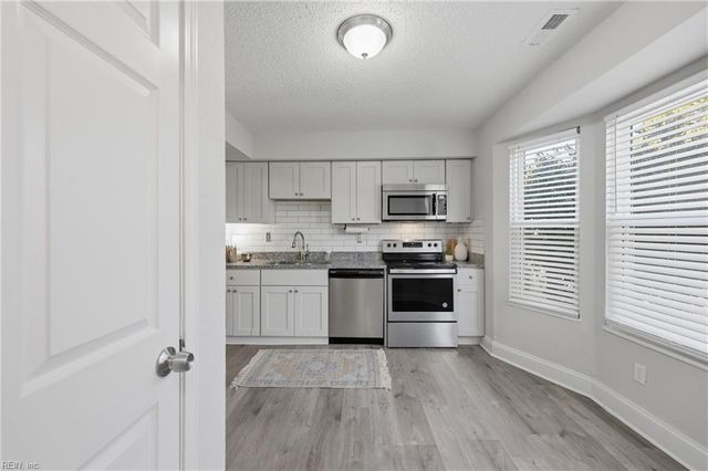 1139 Meadow Sage LN, Virginia Beach, VA 23464