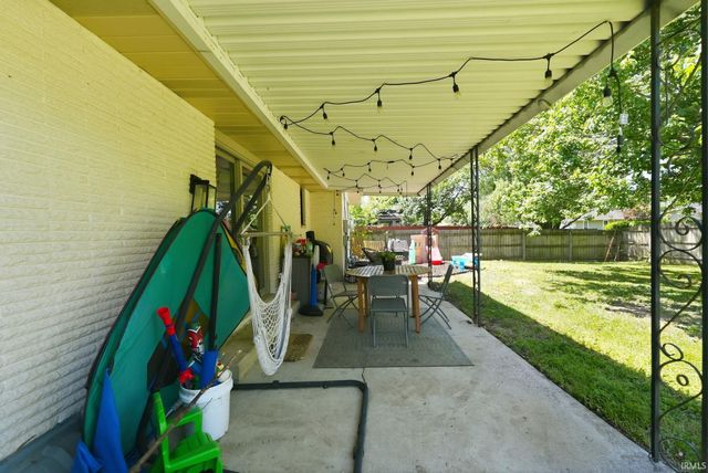 3127 Arrowwood Trail, Fort Wayne, IN 46815