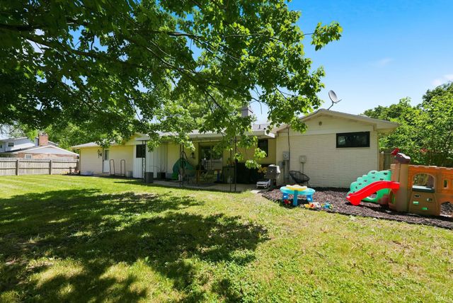 3127 Arrowwood Trail, Fort Wayne, IN 46815