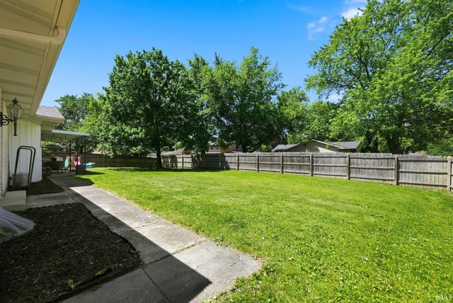 3127 Arrowwood Trail, Fort Wayne, IN 46815